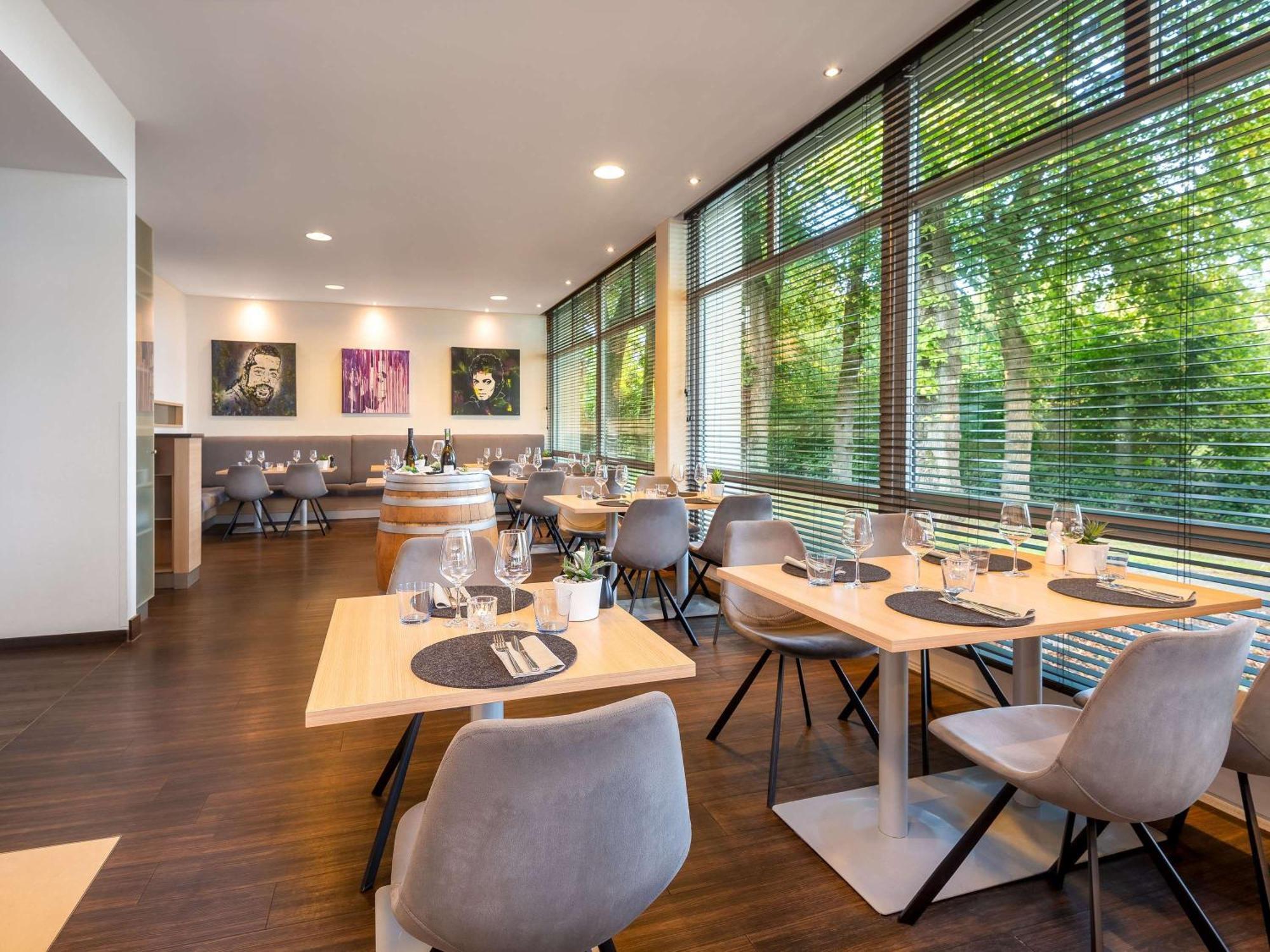 Mercure Hotel Bielefeld Johannisberg Bagian luar foto