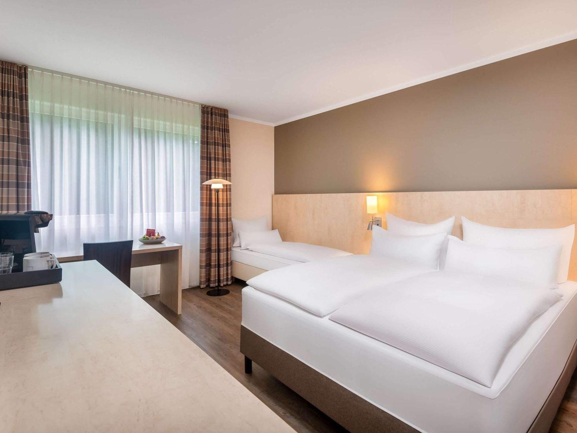 Mercure Hotel Bielefeld Johannisberg Bagian luar foto
